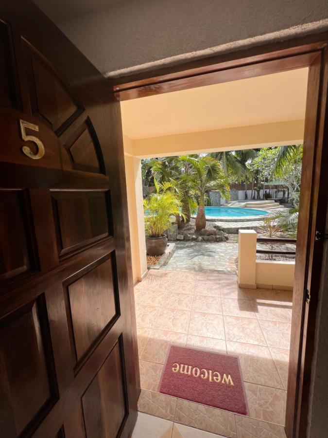 Alona Swiss Resort Panglao City Exterior foto